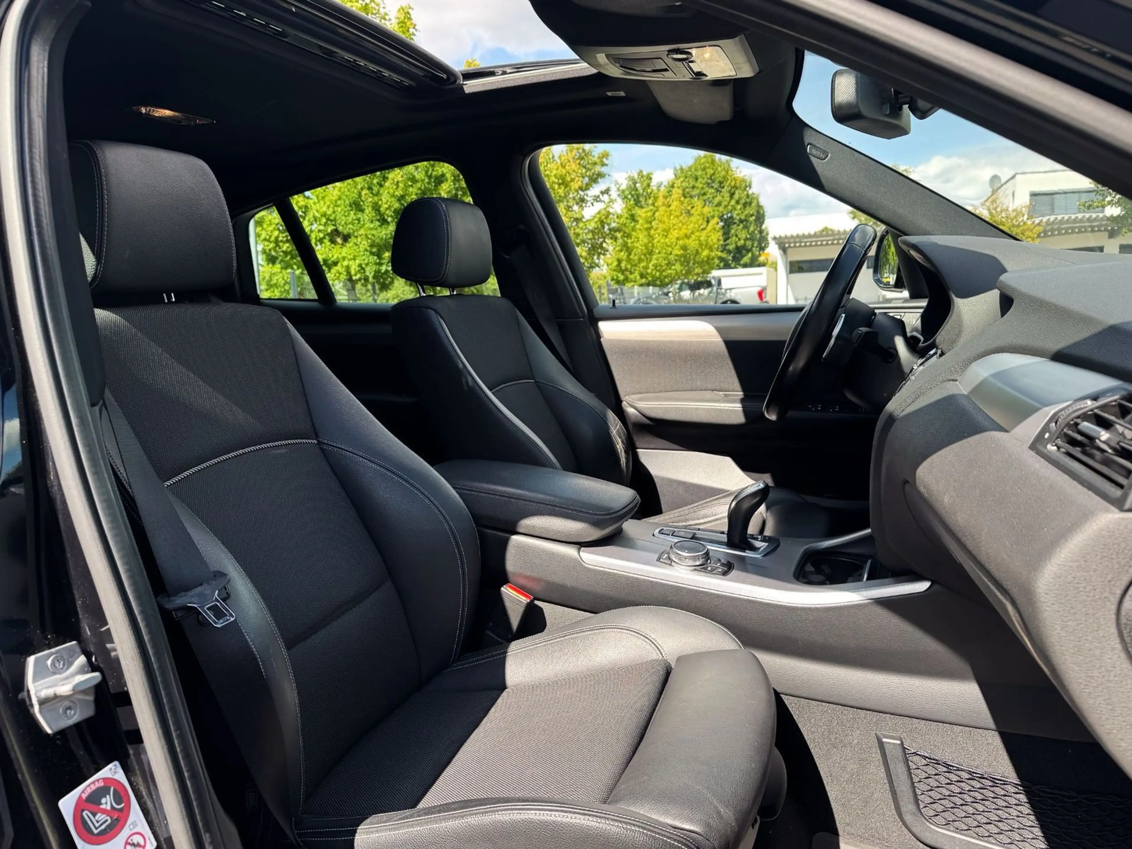 BMW X4 xDrive 35d *Kamera*AHK*H&K*HUD — photo 11