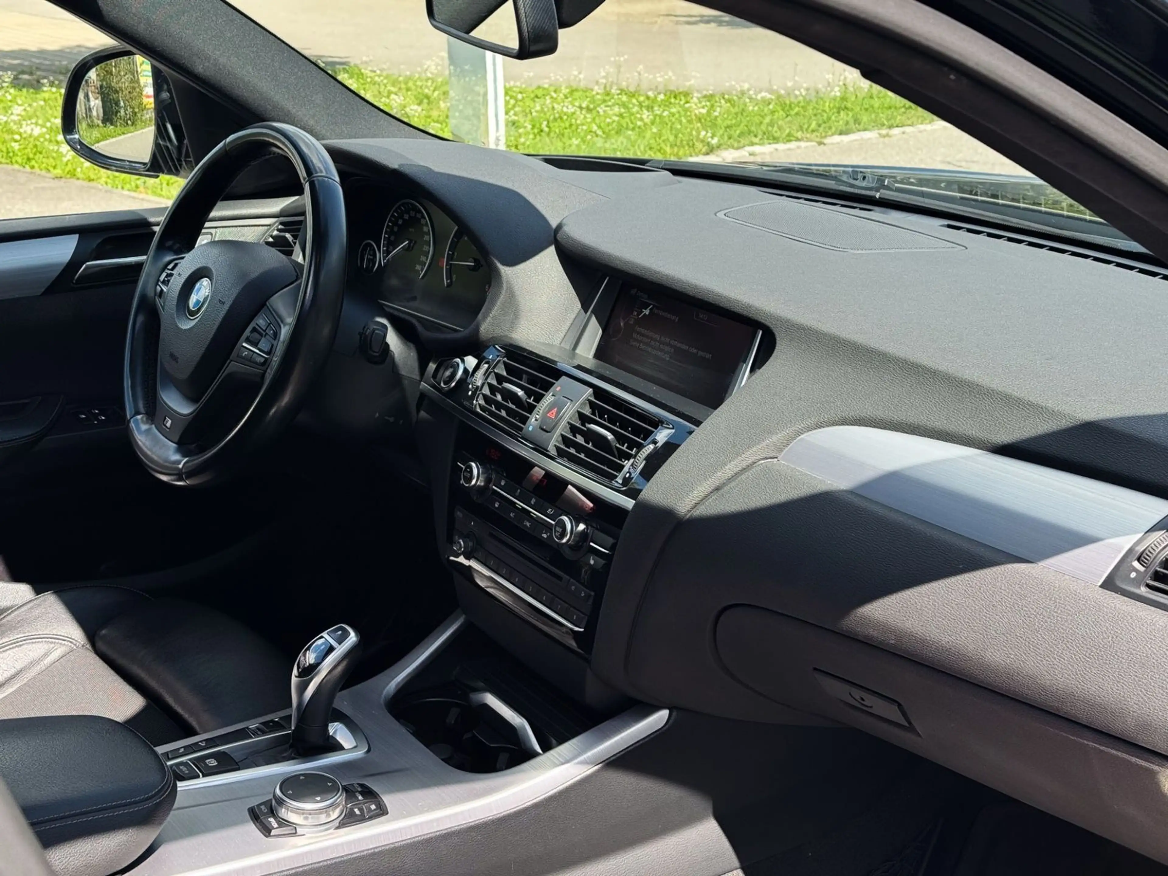 BMW X4 xDrive 35d *Kamera*AHK*H&K*HUD — photo 13