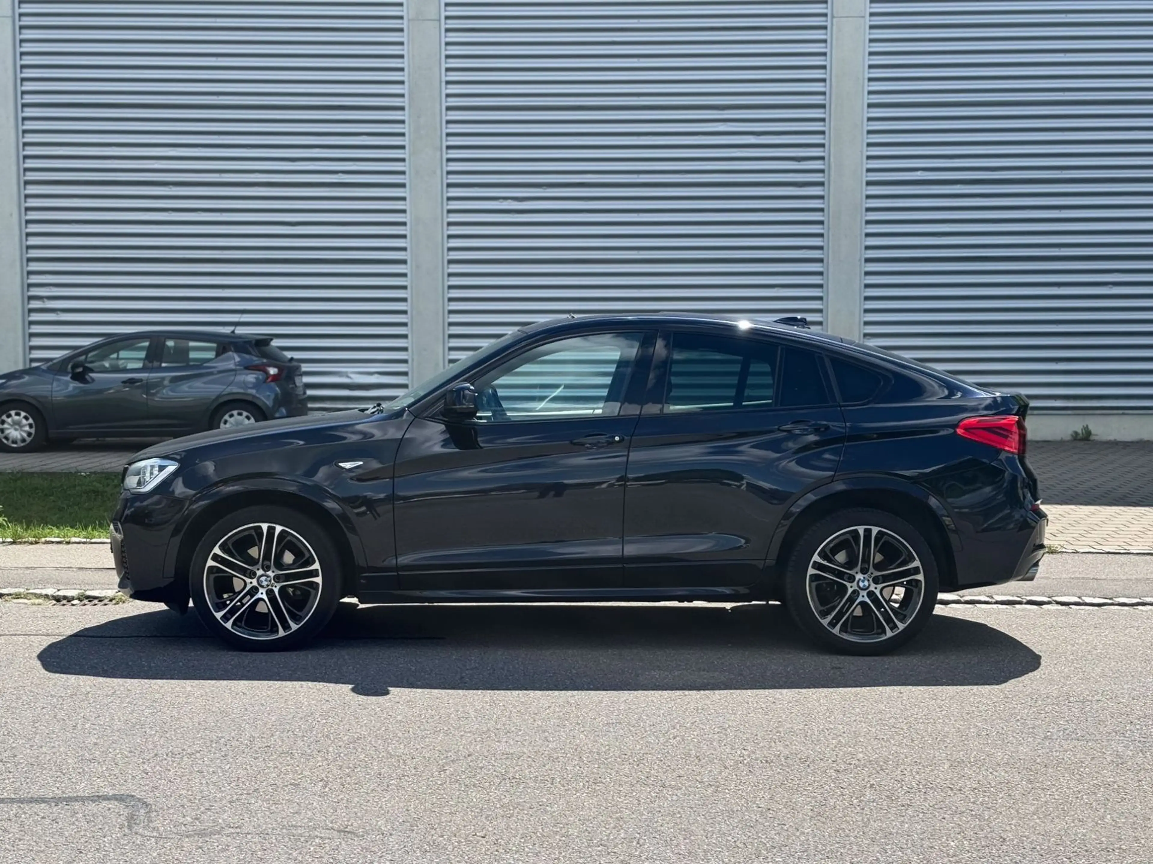BMW X4 xDrive 35d *Kamera*AHK*H&K*HUD — photo 8
