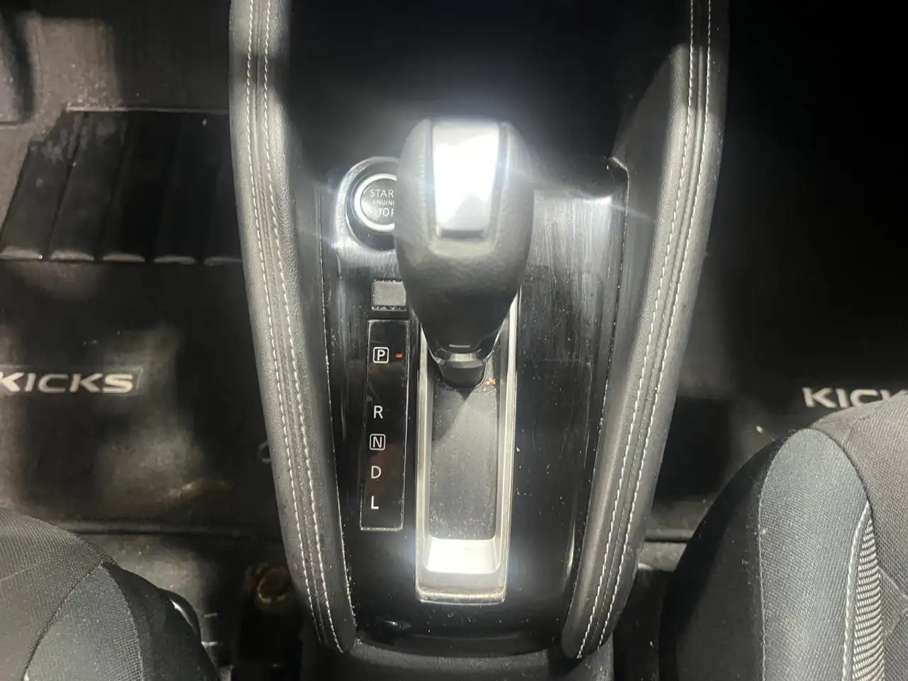 Nissan Kicks photo Nissan Kicks