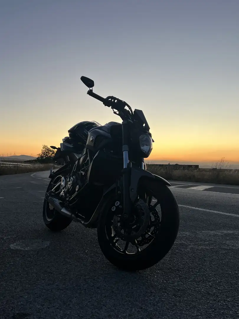 Yamaha MT-07 abs - 1