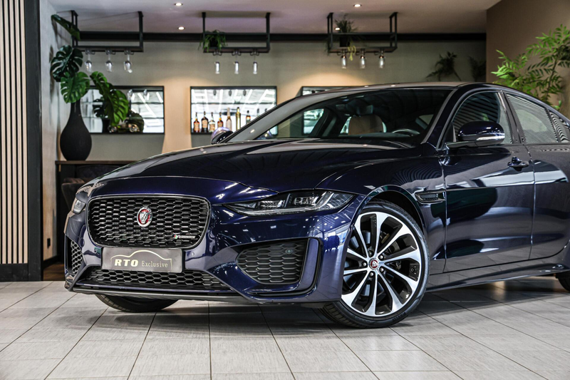 Jaguar XE 2.0 P250 R-Dynamic HSE NAVI LEER CAMERA CARPLAY. — photo 7