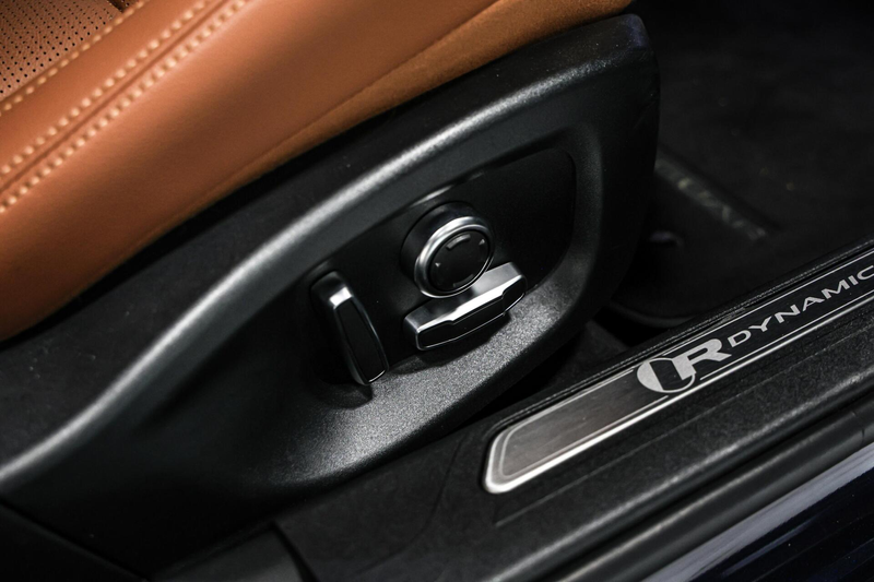 Jaguar XE 2.0 P250 R-Dynamic HSE NAVI LEER CAMERA CARPLAY. — photo 22