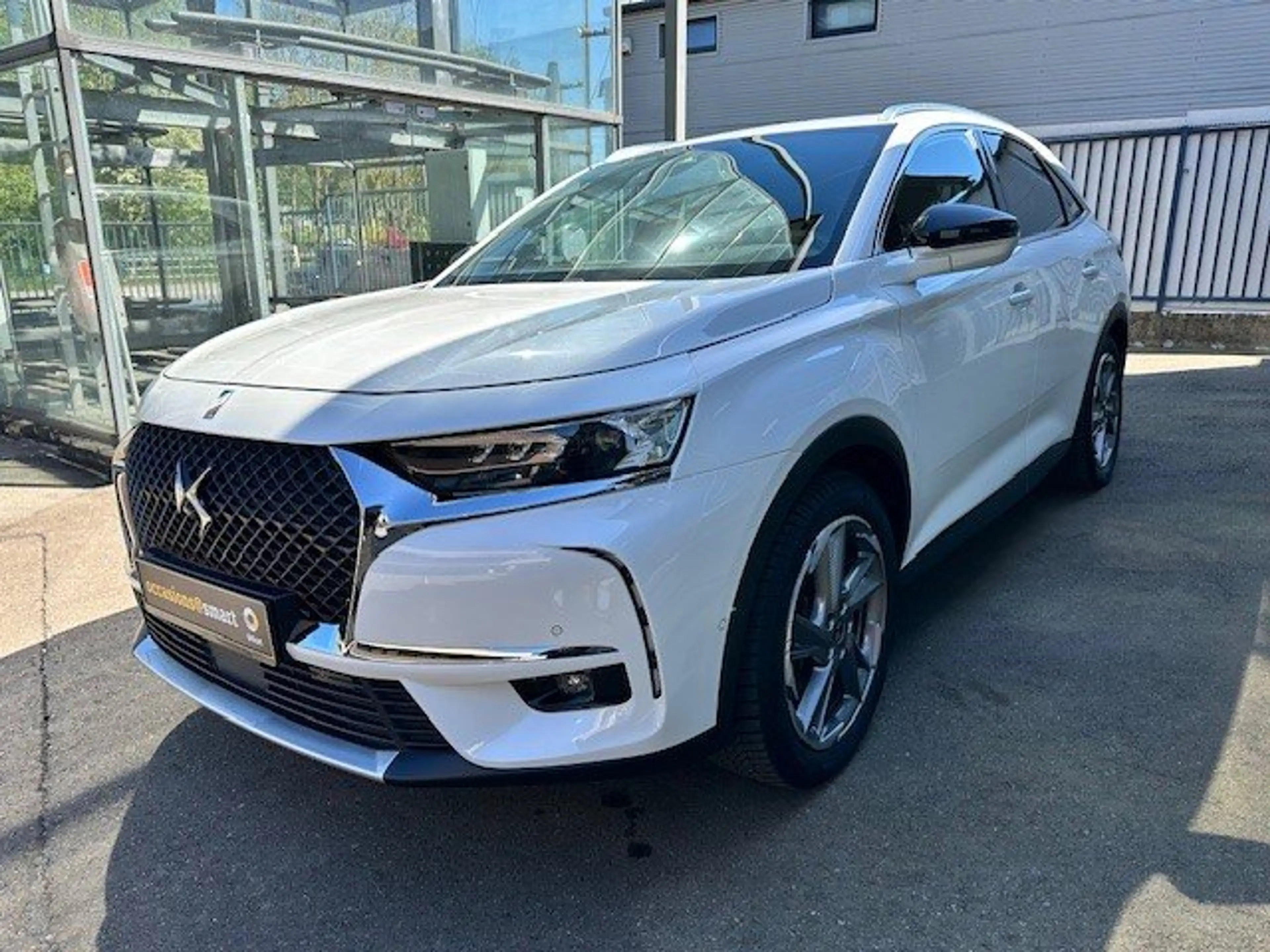 DS Automobiles DS 7 Crossback E Tense 4x4 300 OPERA — photo 3