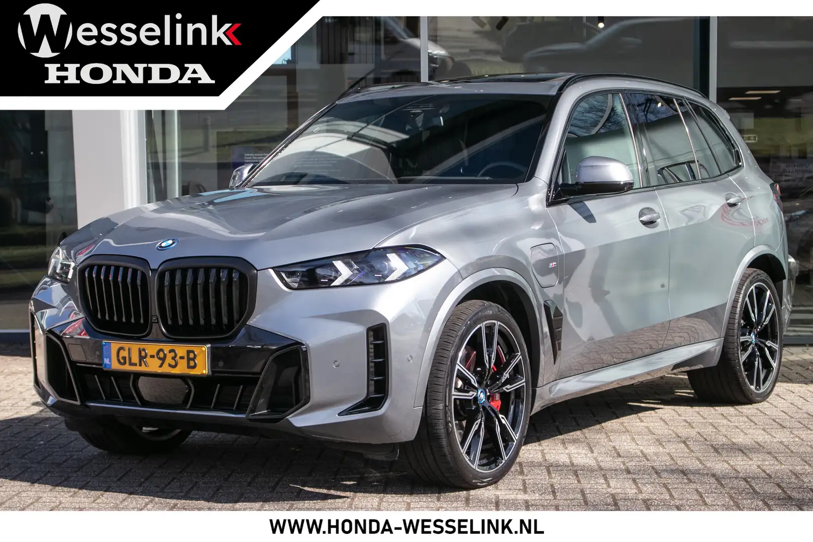 BMW X5 xDrive50e M Sport Pro Packs: Travel, Comfort+, Inn Gris - 1