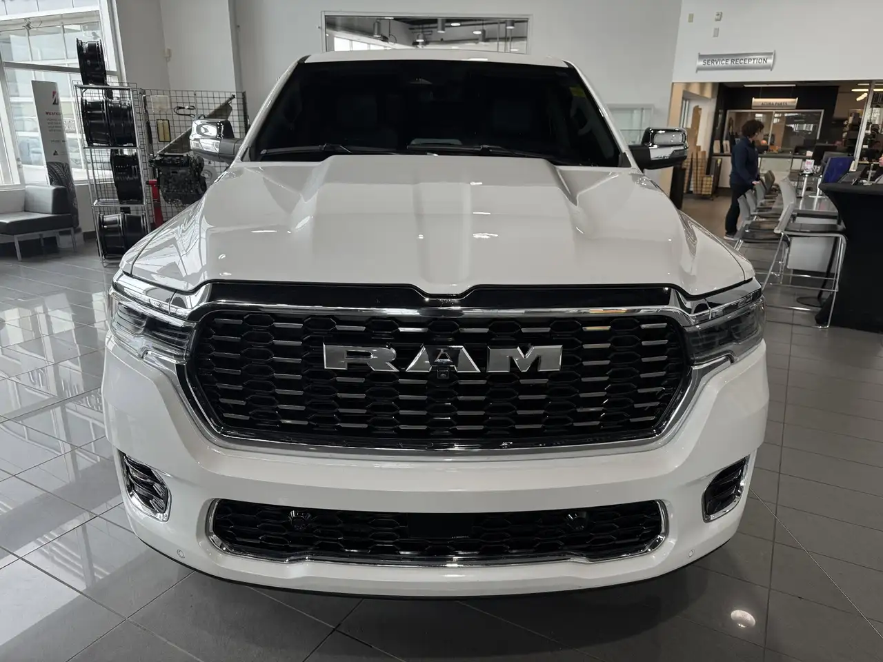 RAM 1500 снимка RAM 1500