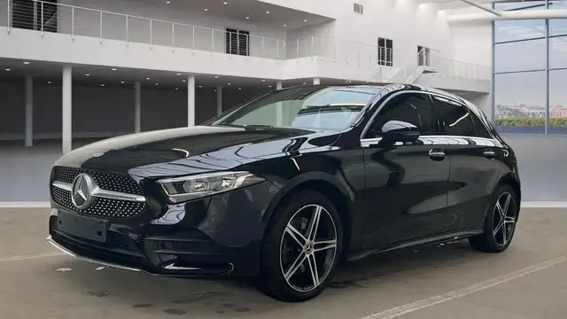 Mercedes-Benz A-Class view 3