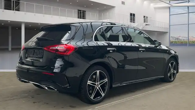 Mercedes-Benz A-Class view 4