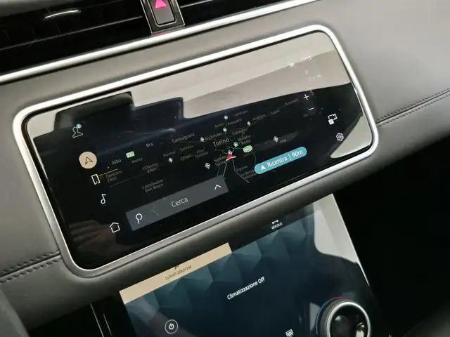 Land Rover Range Rover Evoque view 11
