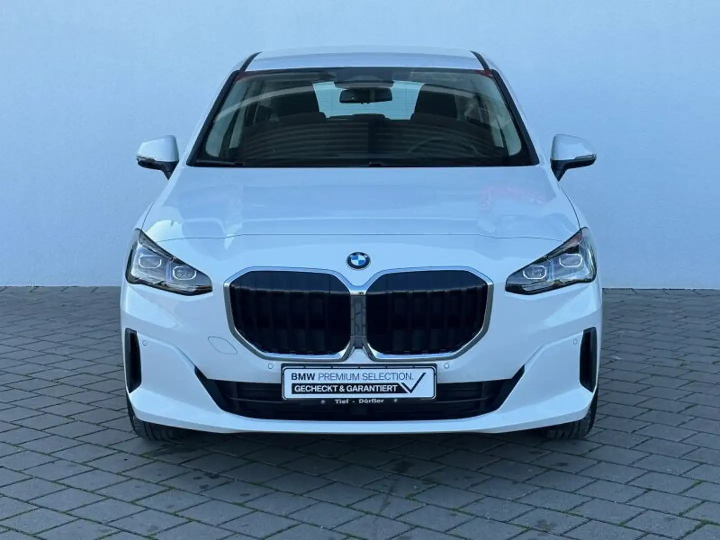 BMW 216 i Active Tourer Navi AdLED Kamera SH DAB Weiß - 2
