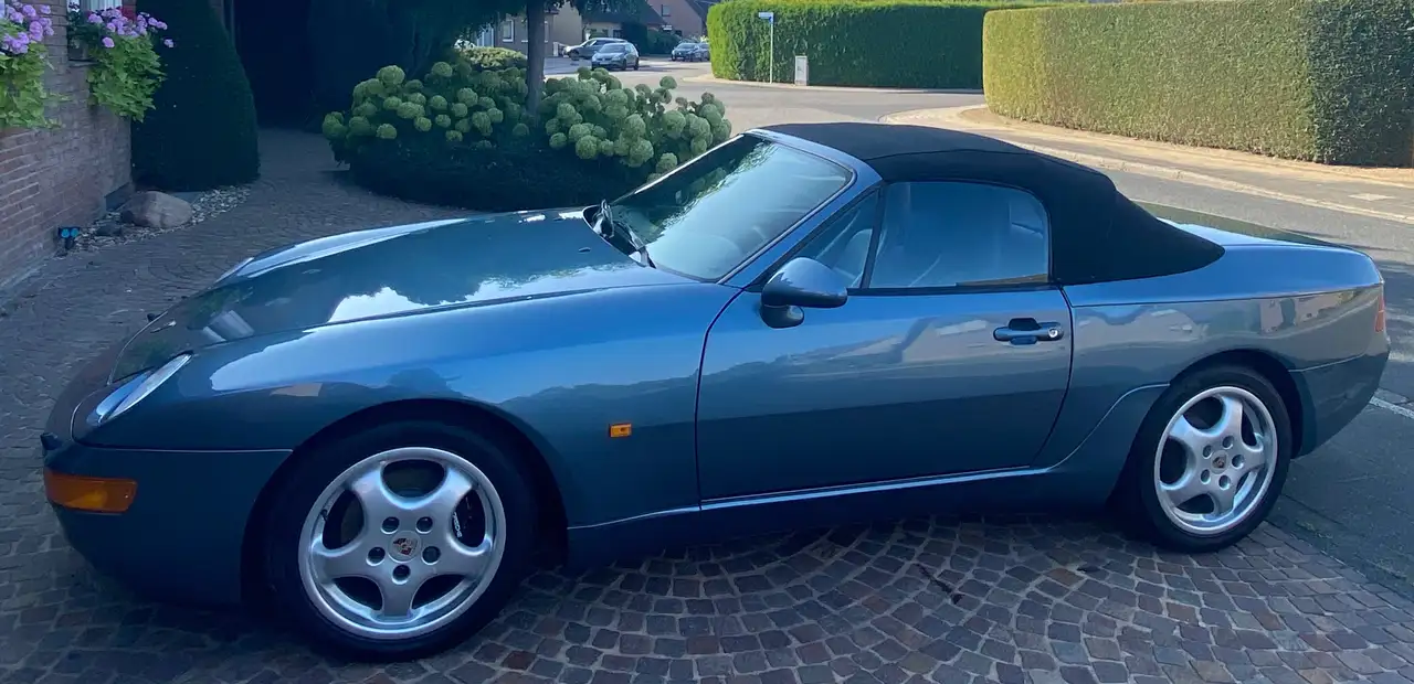 Porsche 968