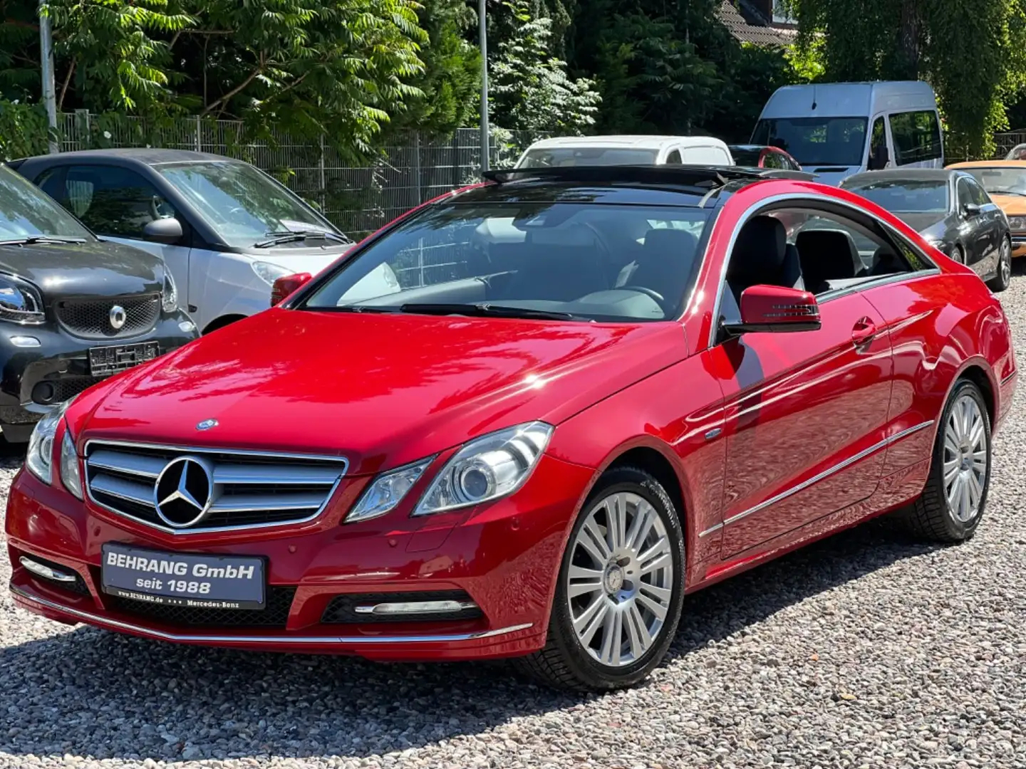 Mercedes-Benz E 200 E200 COUPÉ ***7-GANG AUTOMATIK***PANORAMA*** Red - 1