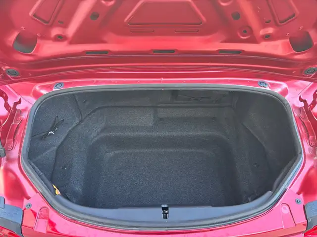 Mazda MX-5 view 9
