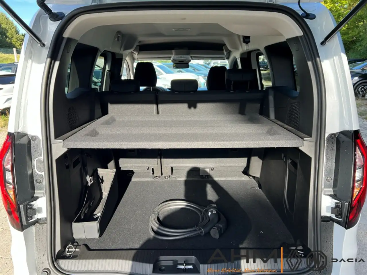 Renault Kangoo E-TECH Electric Equilibre Navi LED Apple CarPlay Android 9