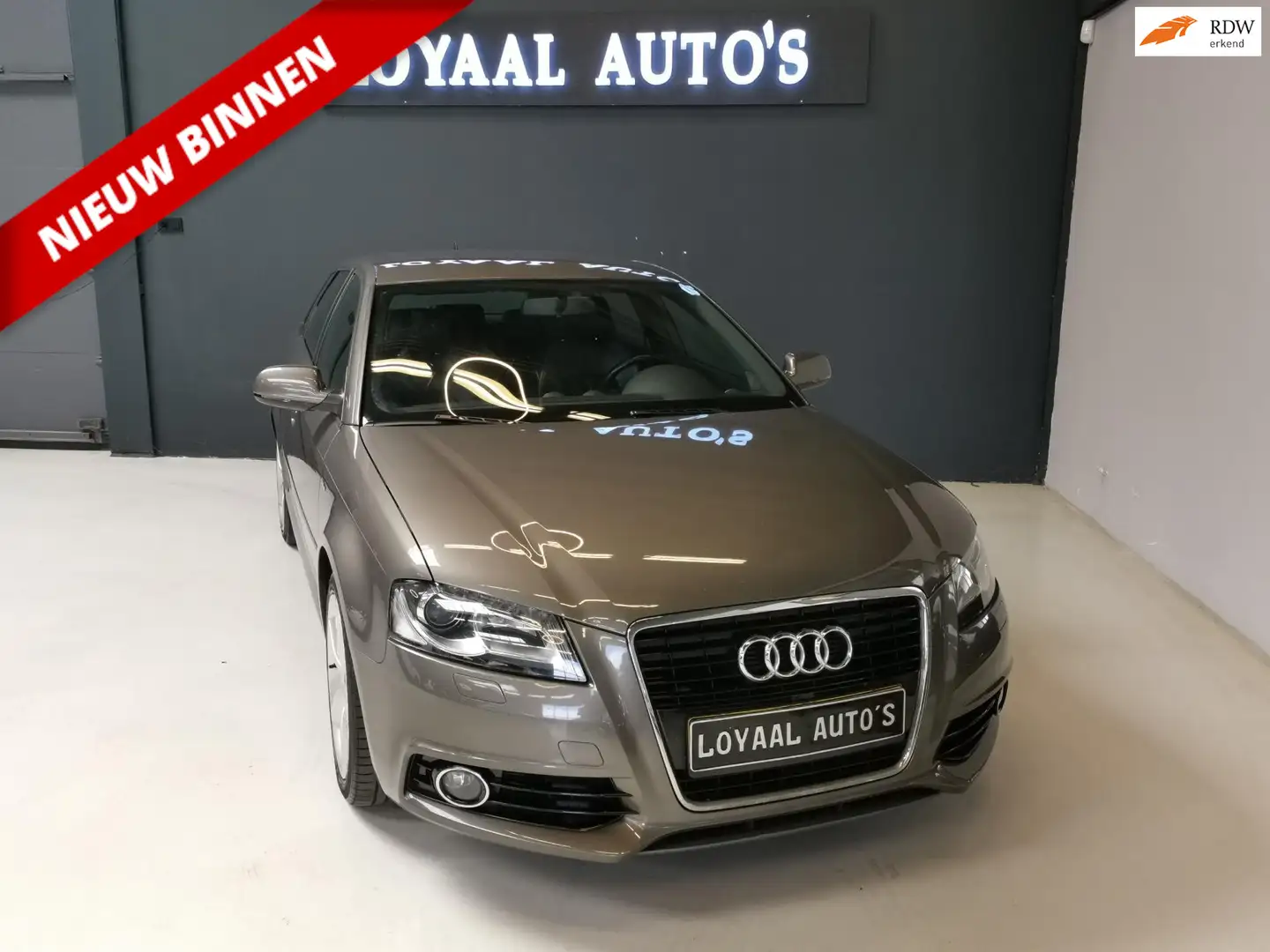 Audi A3 Sportback 1.4 TFSI Ambition Pro Line S | AIRCO | C Gris - 1