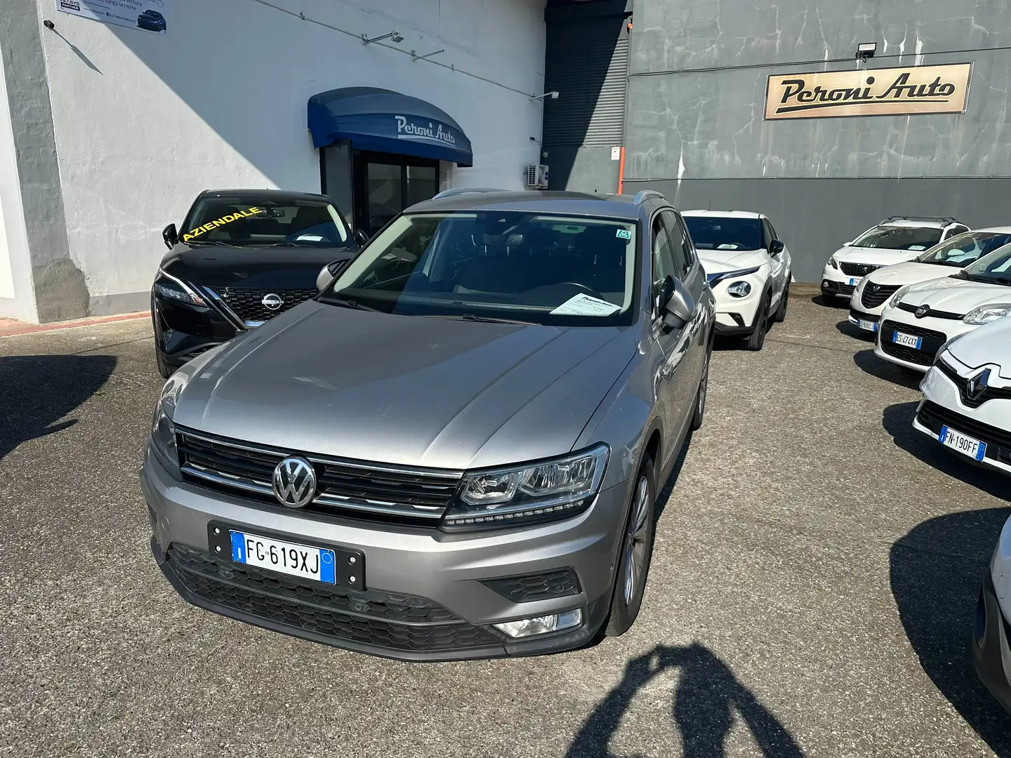 Volkswagen Tiguan Tiguan 1.6 tdi Business 115cv Silber - 1