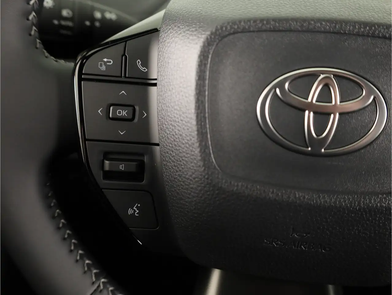 Toyota C-HR 2026 — фото 16