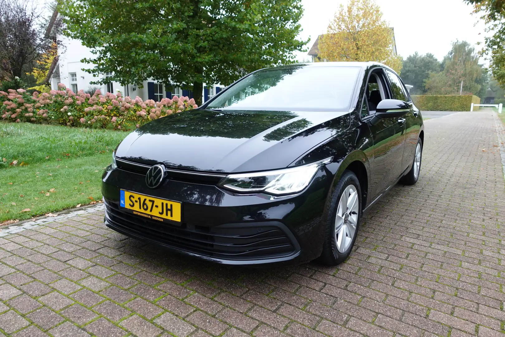 Volkswagen Golf 1.5 TSI Life Business | Camera | CarPlay | LED | A Zwart - 2