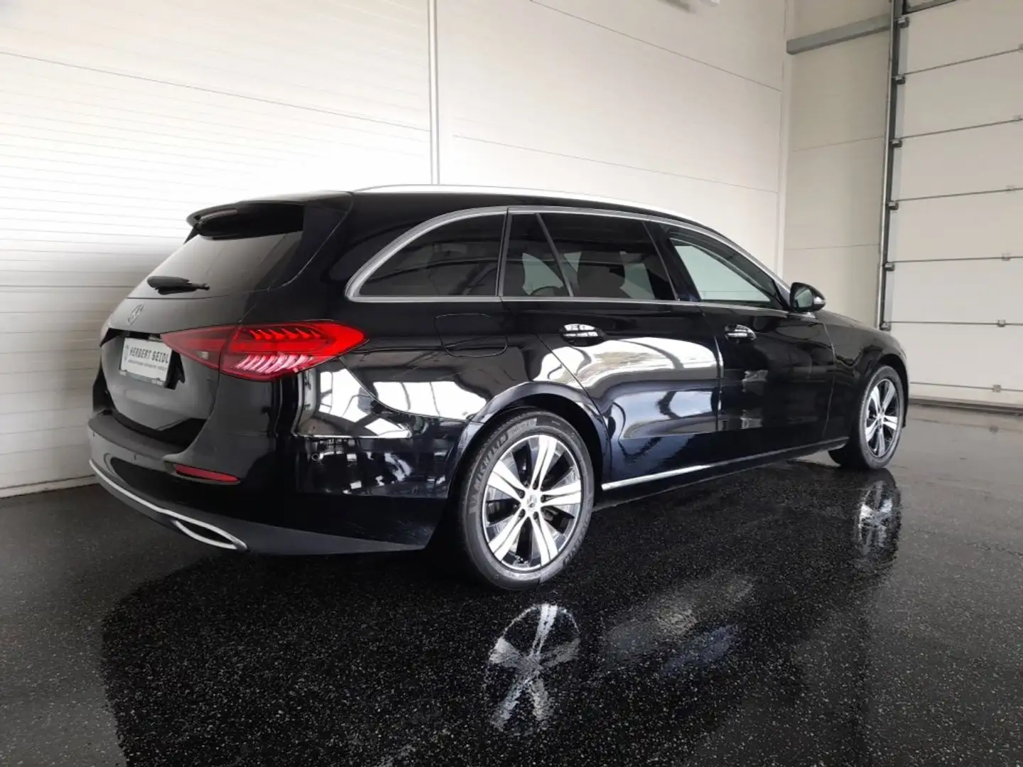 Mercedes-Benz C 300 e T PHEV 25,4 kWh Aut *VOLL LED / NAVI / VIRTUELL / TEILLEDER-SPORTSITZE / KAMERA* Schwarz - 2