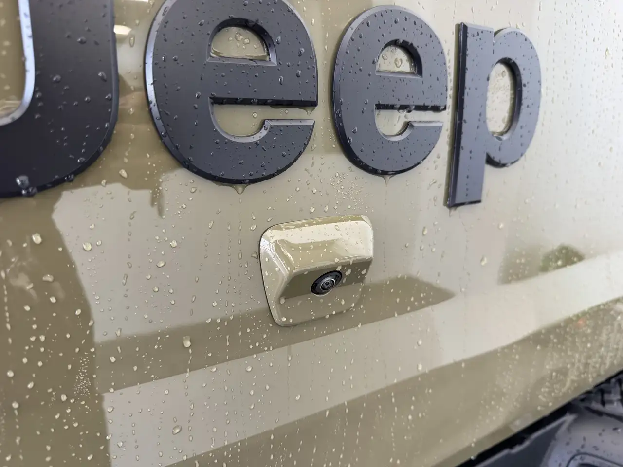 Jeep Gladiator снимка Jeep Gladiator