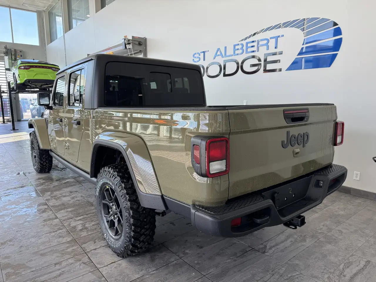 Jeep Gladiator снимка Jeep Gladiator