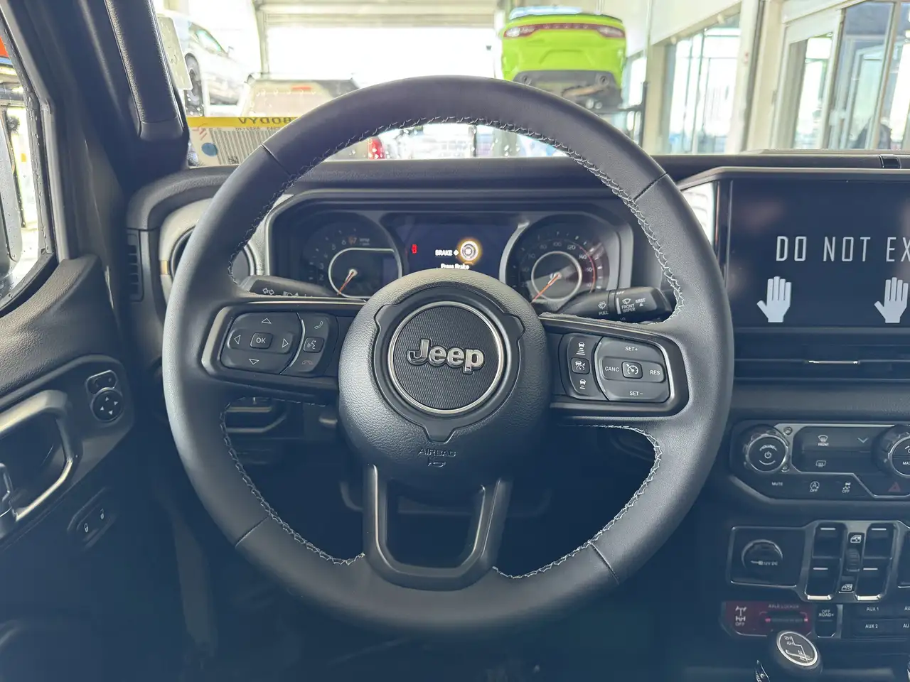 Jeep Gladiator снимка Jeep Gladiator