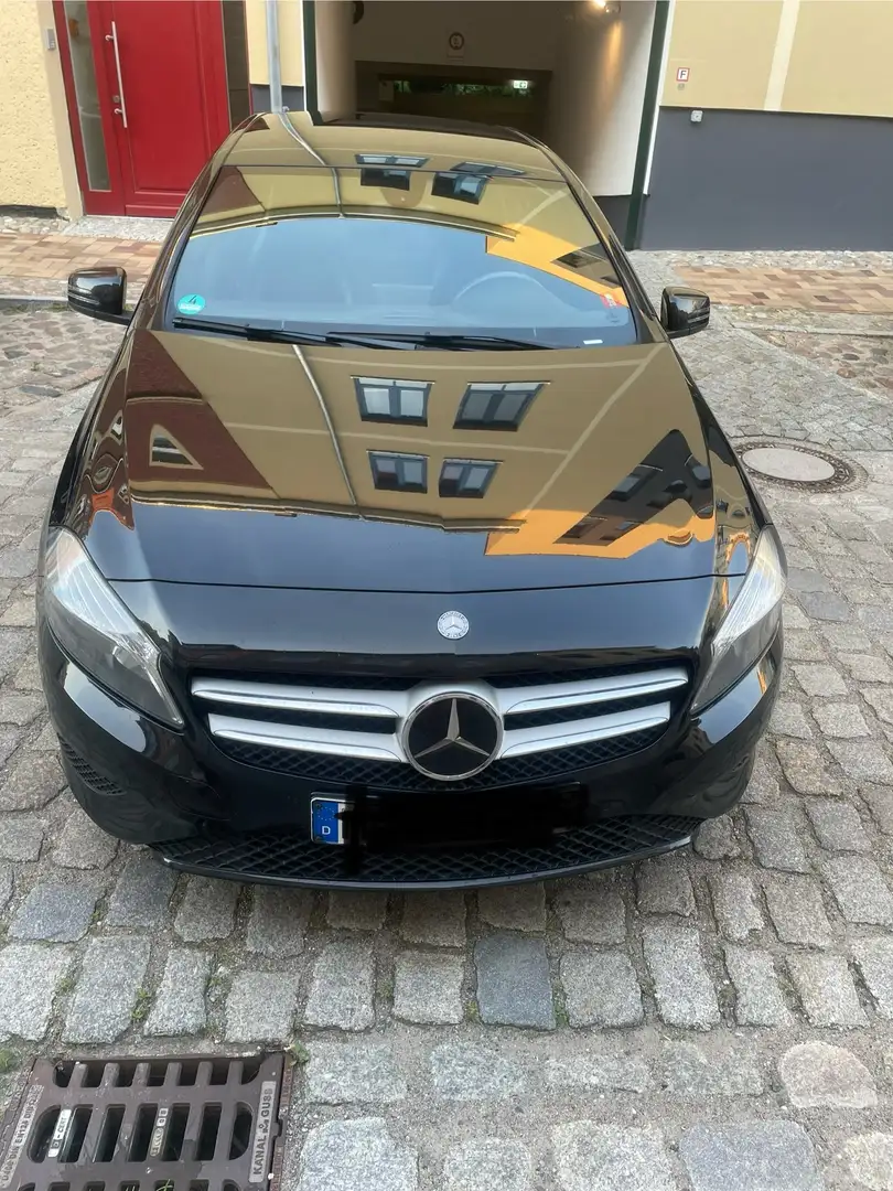 Mercedes-Benz 180 Mercedes-Benz A 180 CDI – Gut gepflegt, Navi Schwarz - 2