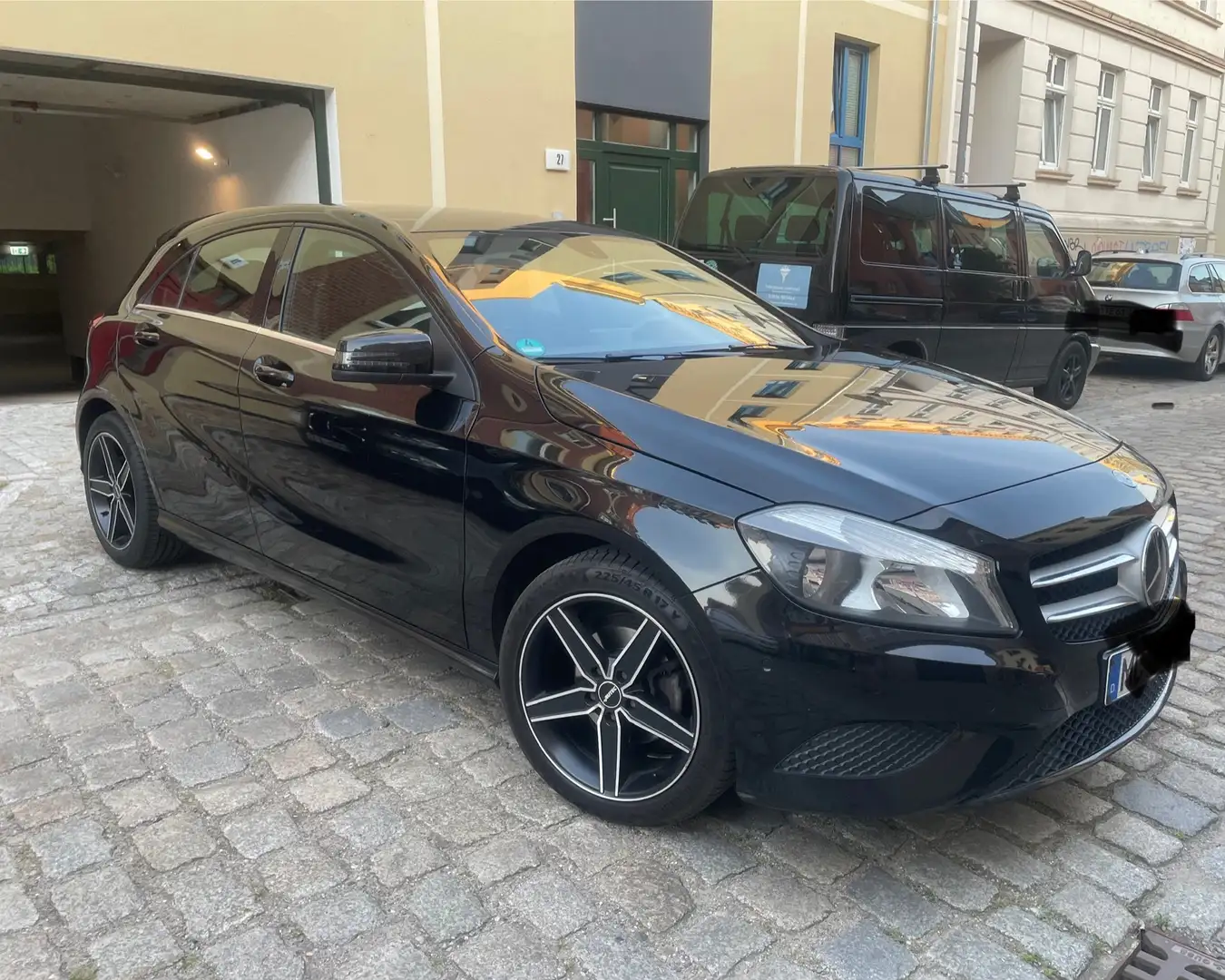 Mercedes-Benz 180 Mercedes-Benz A 180 CDI – Gut gepflegt, Navi Schwarz - 1