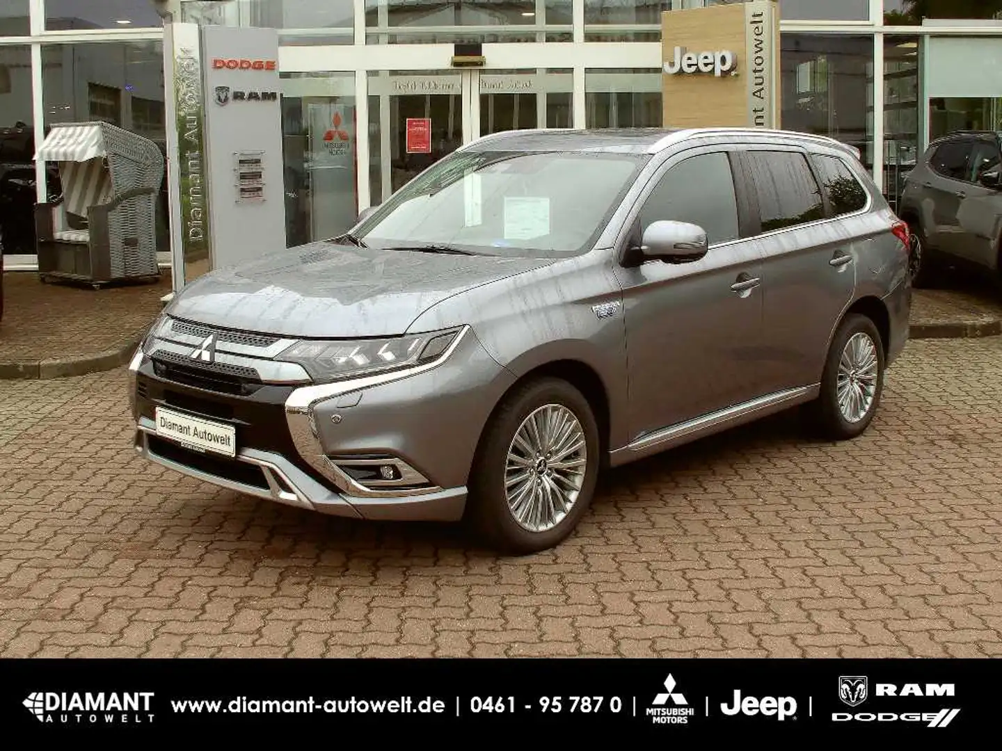 Mitsubishi Outlander Outlander Plug-in Hybrid TOP Navi 2.4 MIVEC 4WD Grigio - 1