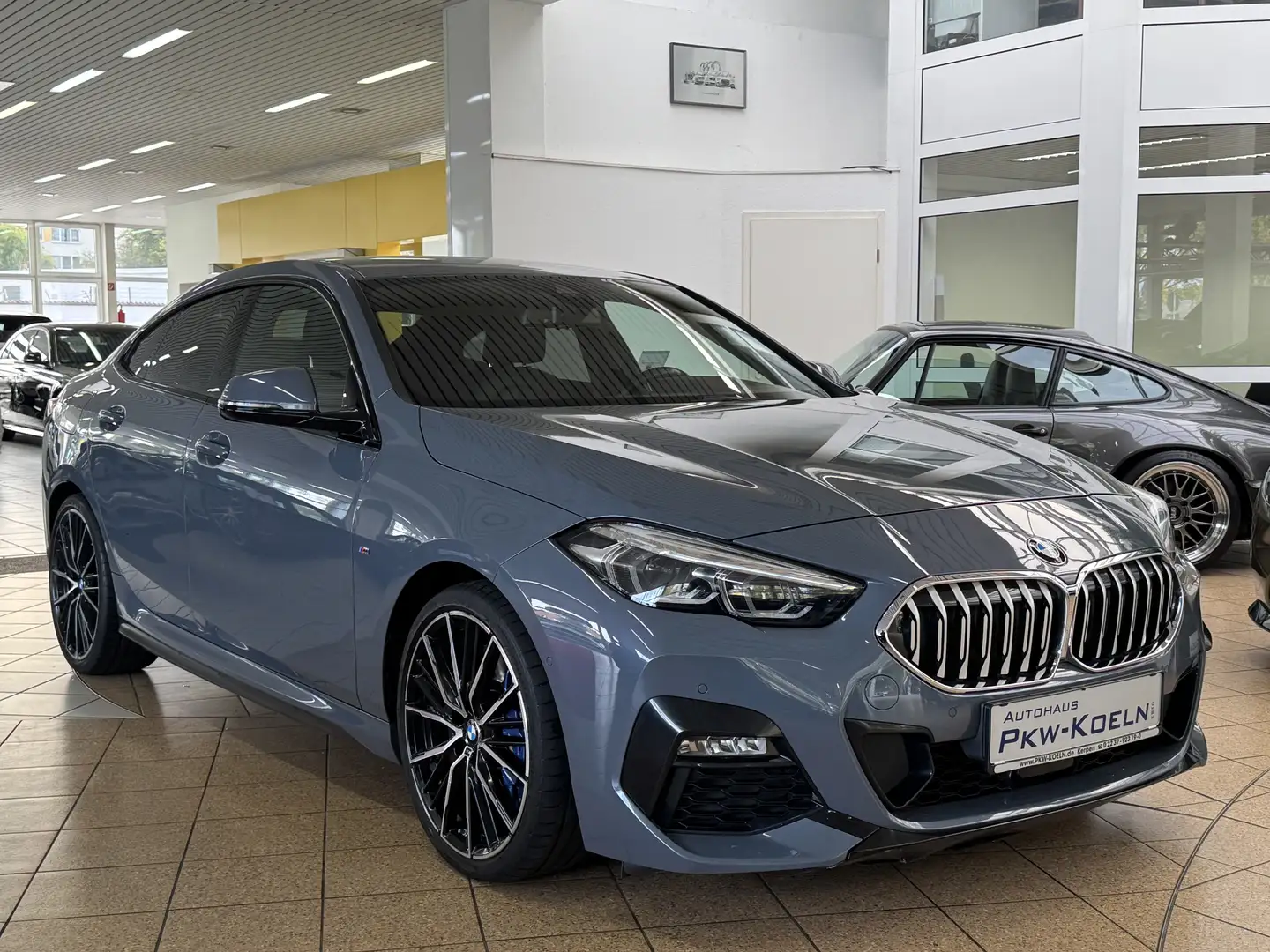 BMW 220 d M-SPORT *NAVi*KAMERA*LED*LEDER* Blau - 2