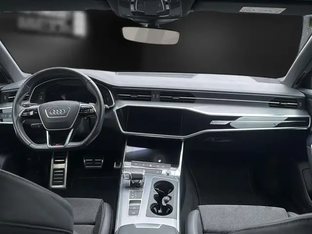 Audi A6 view 14
