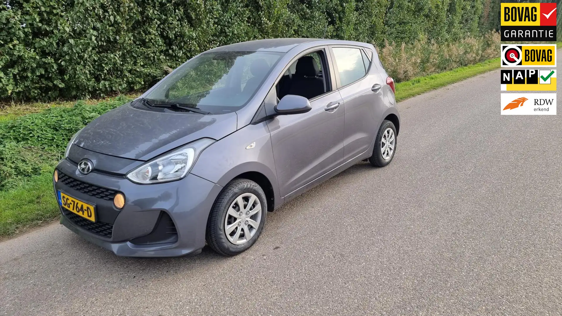Hyundai i10 1.0i Comfort Grijs - 1