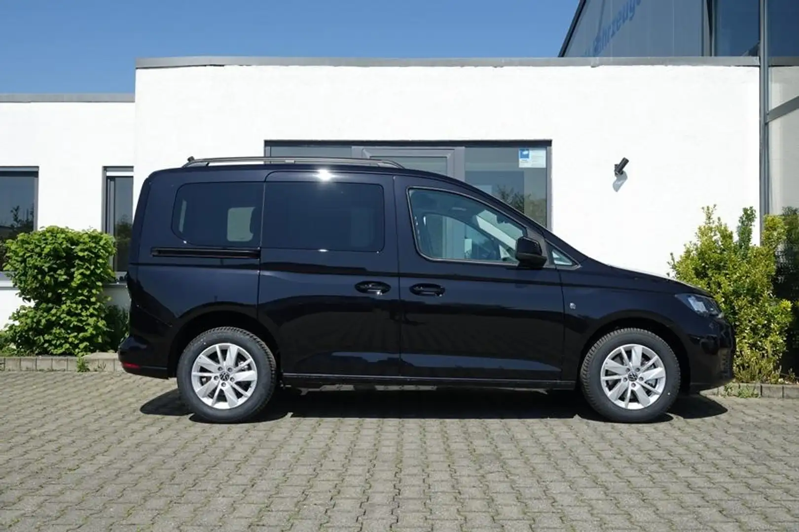 Volkswagen Caddy LIFE DSG UPE: 42.500 EUR* Zwart - 2