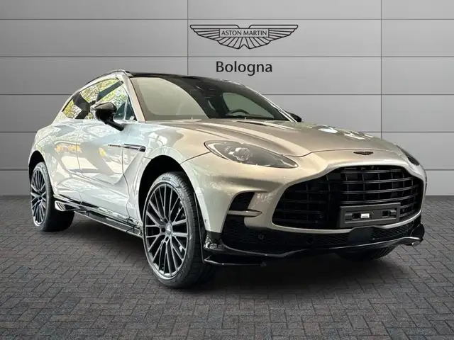 Aston Martin DBX