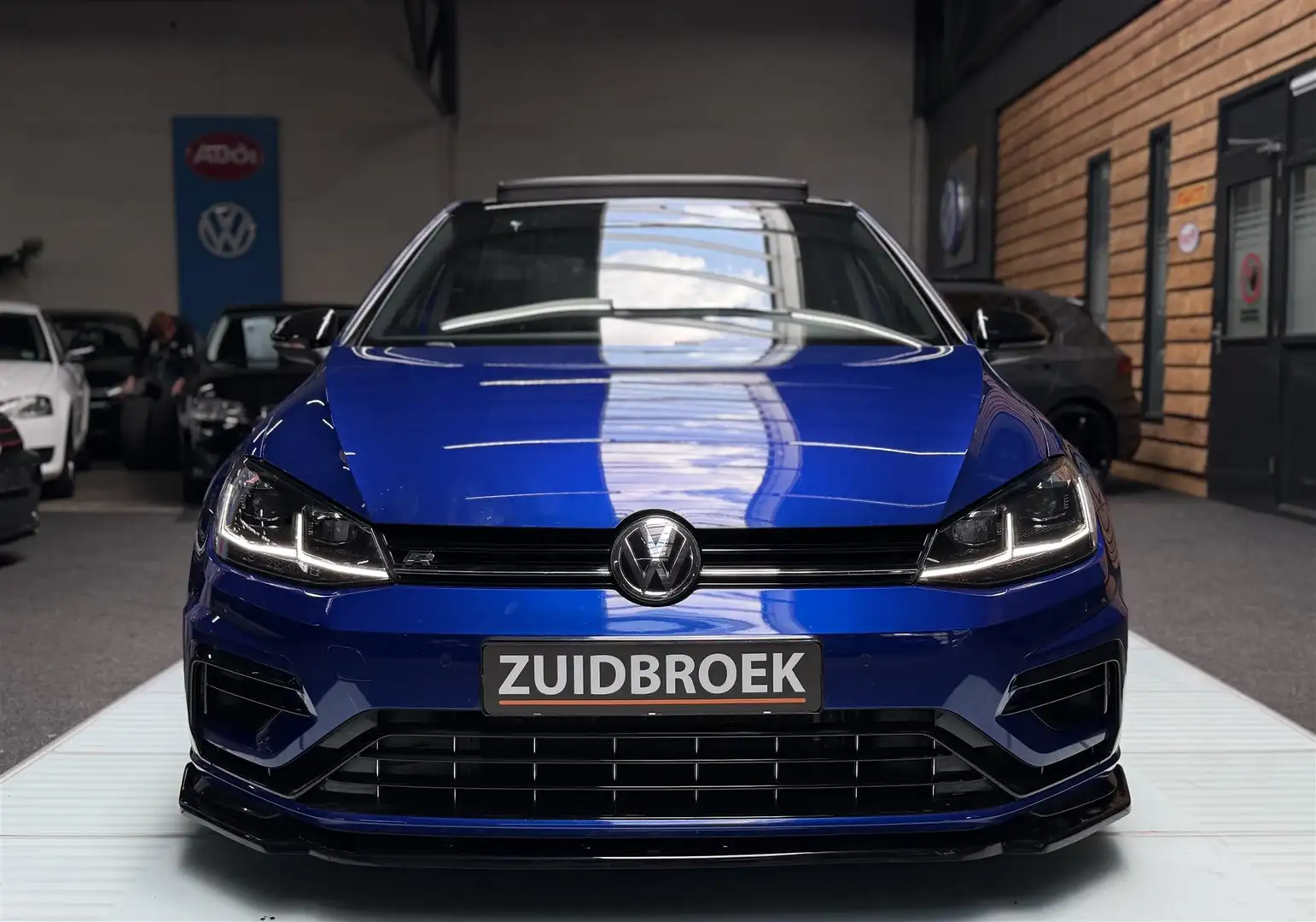 Volkswagen Golf 2.0 R 7.5 5-Deurs | DSG | PANODAK | Dynaudio | Cli Blauw - 2