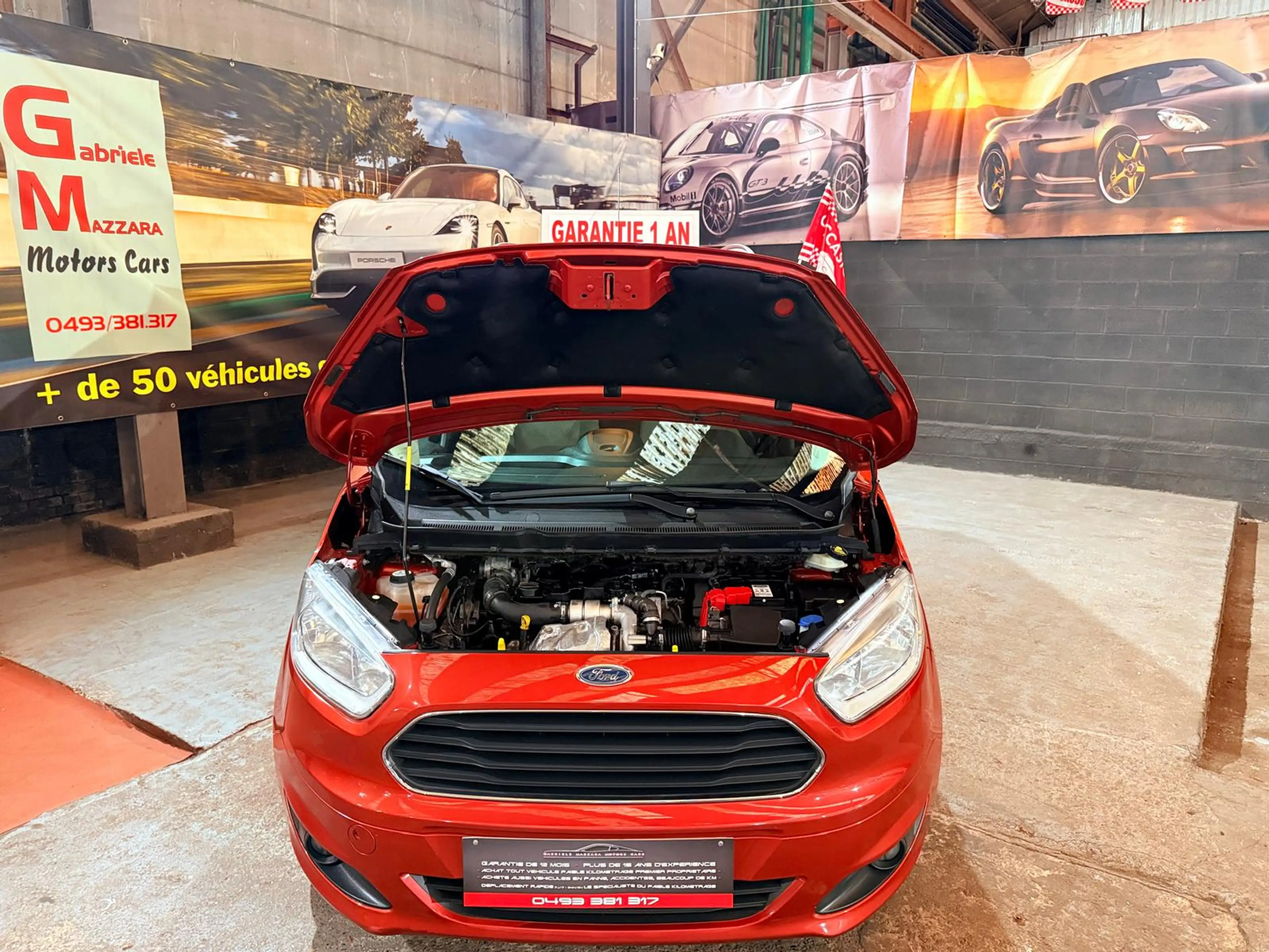 Ford Tourneo Courier 1.5 TDCi 5Places Airco Sieges chauffants Bluetooth — photo 7