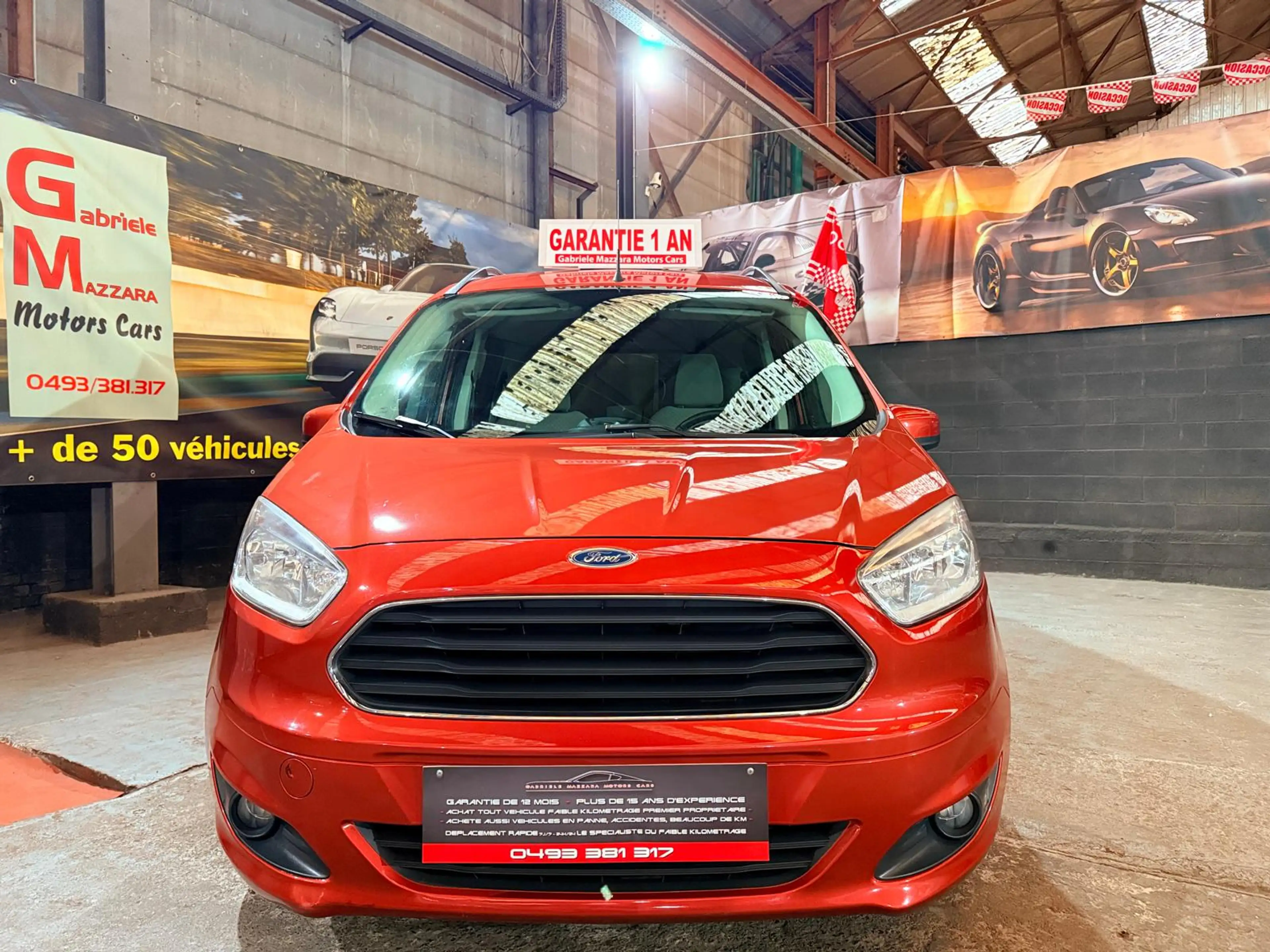 Ford Tourneo Courier 1.5 TDCi 5Places Airco Sieges chauffants Bluetooth — photo 3