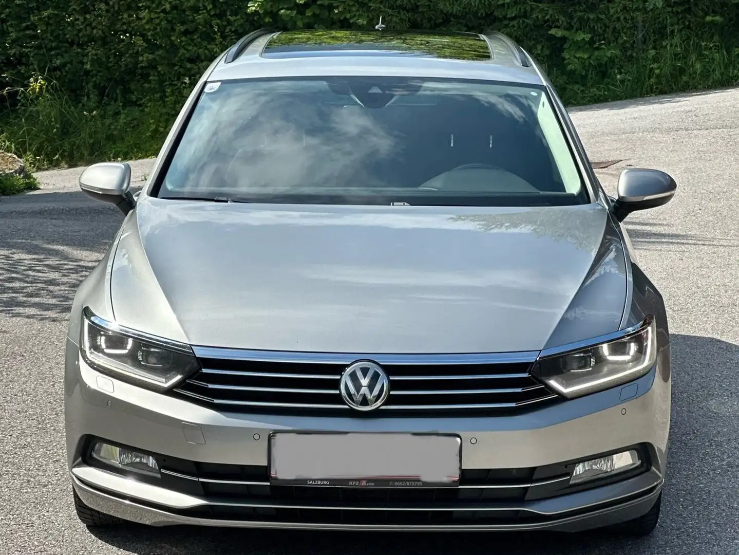 Volkswagen Passat Variant Passat Variant Comfortline 1,6 TDI Comfortline Silber - 2