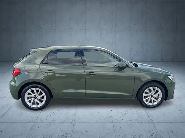 Audi A1 view 6