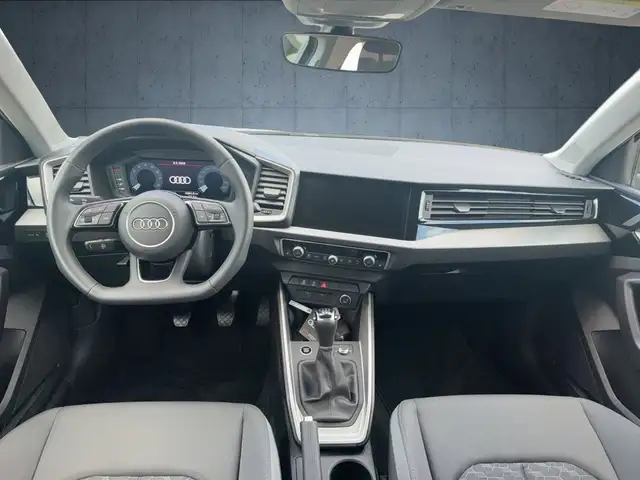 Audi A1 view 11