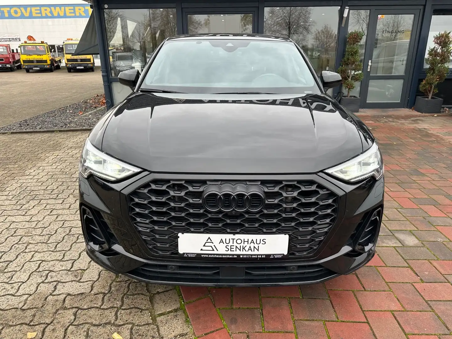 Audi Q3 35 TDI Sportback S-LINE*PANO*SONOS*VIRTUAL* Schwarz - 2