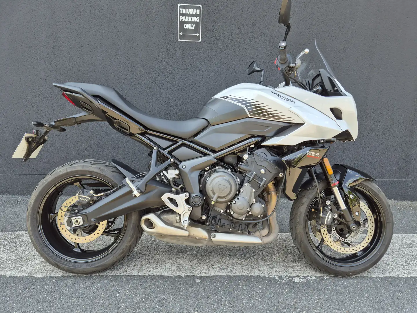 Triumph Tiger Sport - 2