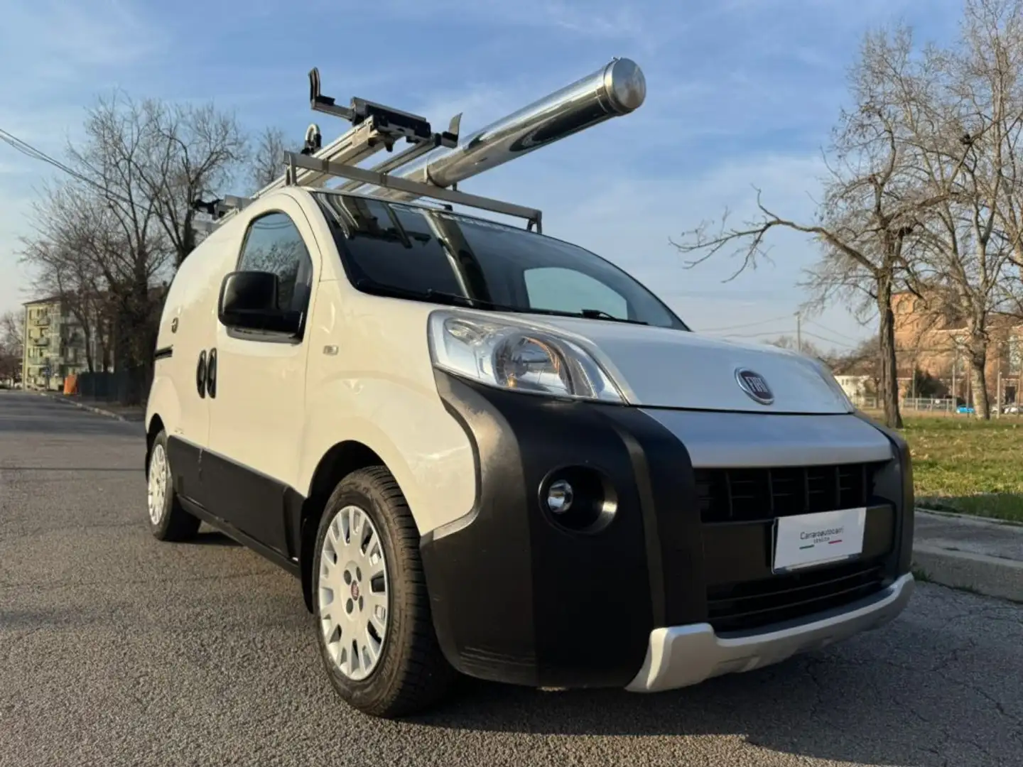 Fiat Fiorino 1.3 MJT 95CV Furgone Adventure ALLESTITO Fehér - 1