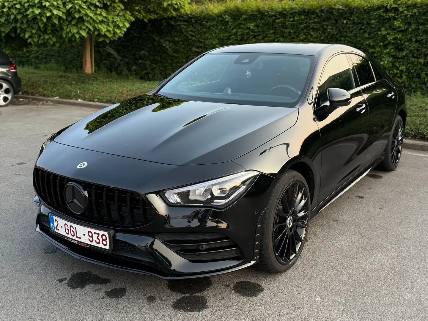 Mercedes-Benz CLA 250 CLA 250 e Shooting Brake 8G-DCT AMG Line Černá - 2