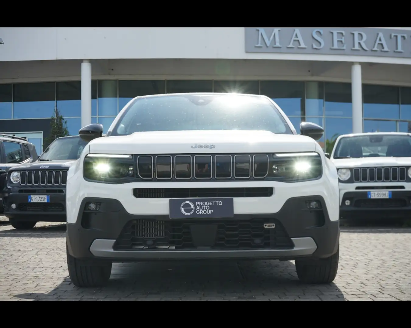 Jeep Avenger 1.2 Turbo 100 CV Summit Bianco - 2
