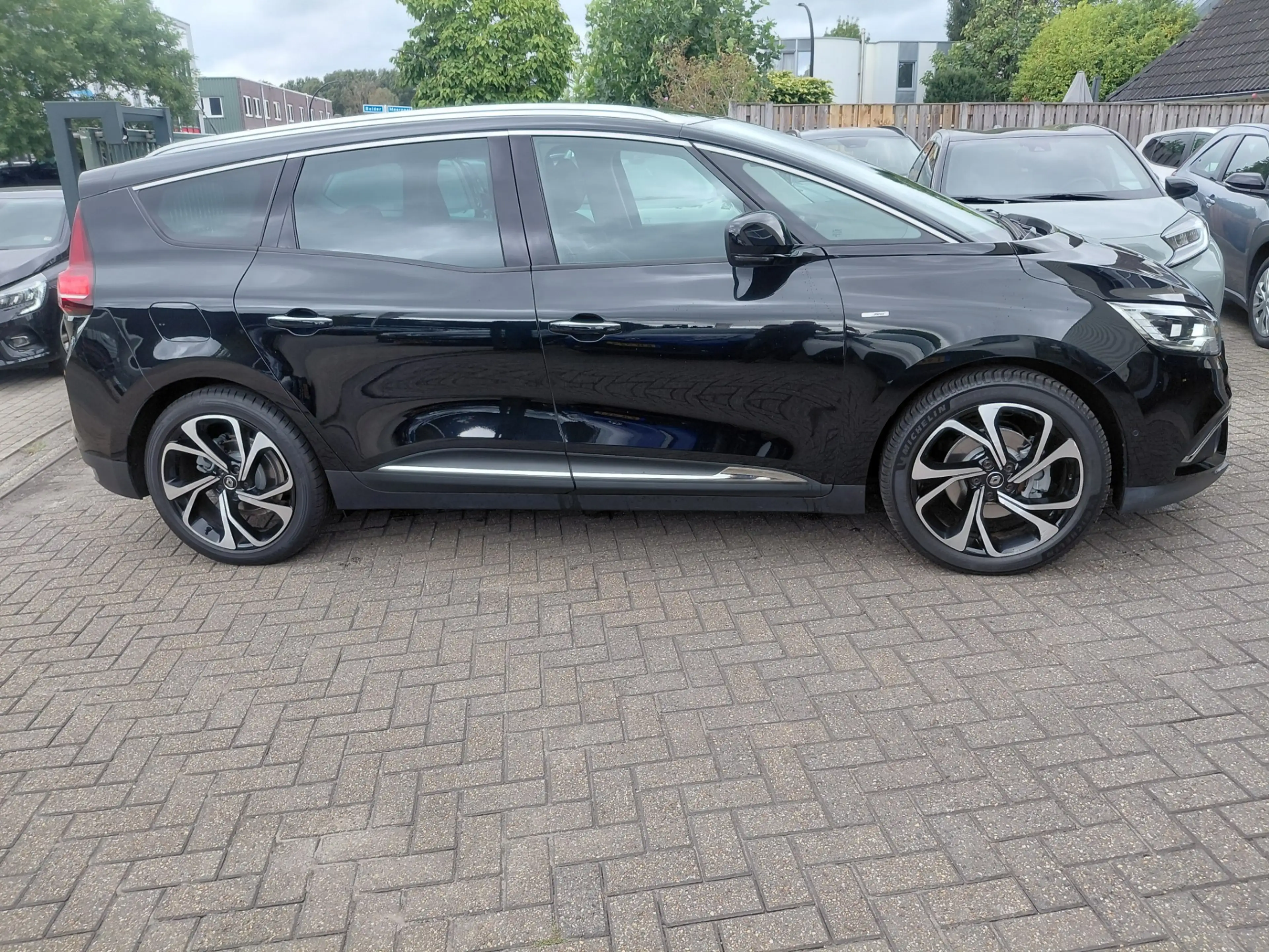 Renault Grand Scenic 7P 1.3 TCe Bose. — photo 5