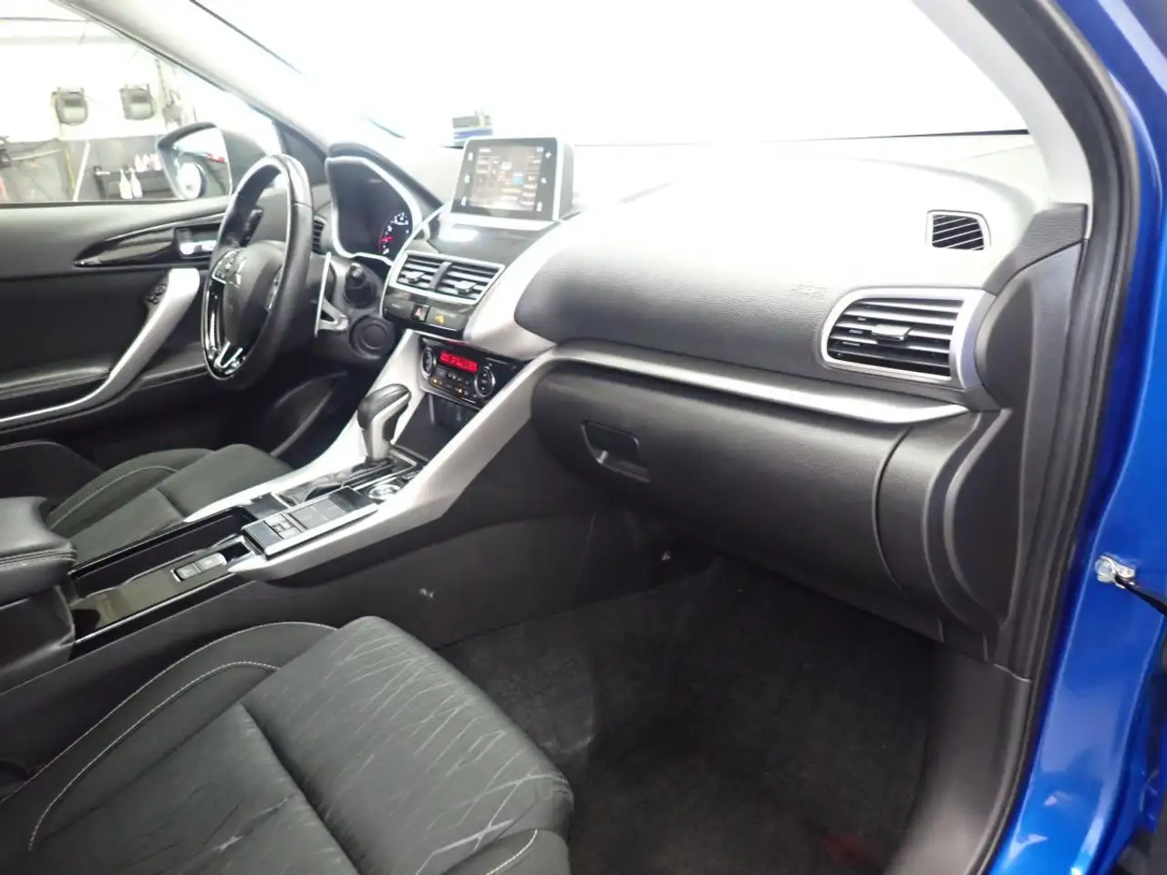 Mitsubishi Eclipse Cross photo Mitsubishi Eclipse Cross
