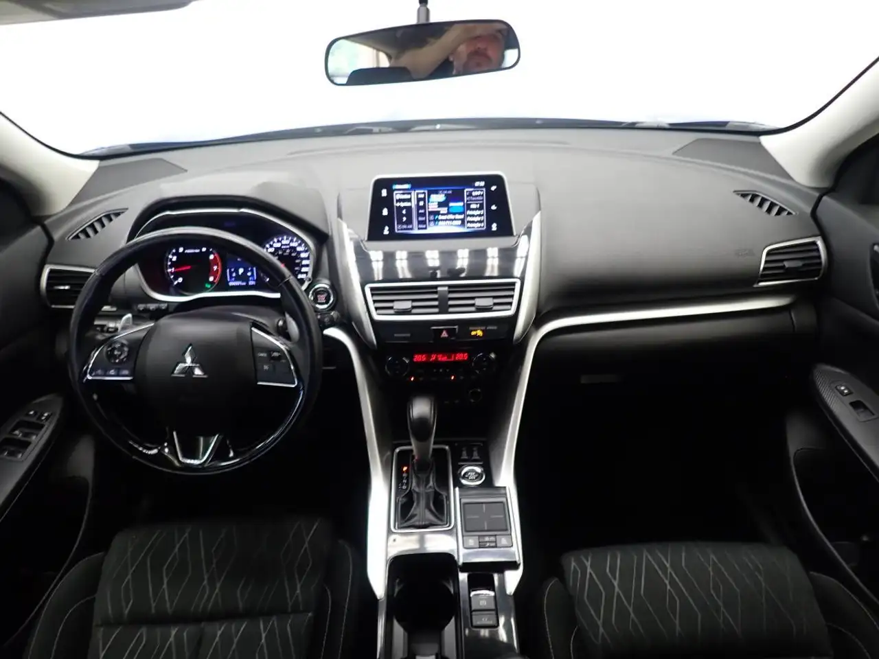 Mitsubishi Eclipse Cross photo Mitsubishi Eclipse Cross