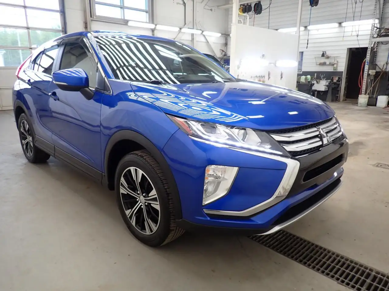 Mitsubishi Eclipse Cross photo Mitsubishi Eclipse Cross