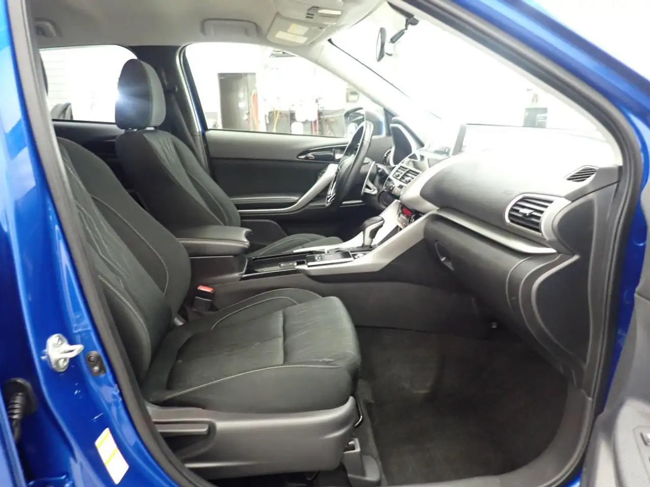 Mitsubishi Eclipse Cross photo Mitsubishi Eclipse Cross